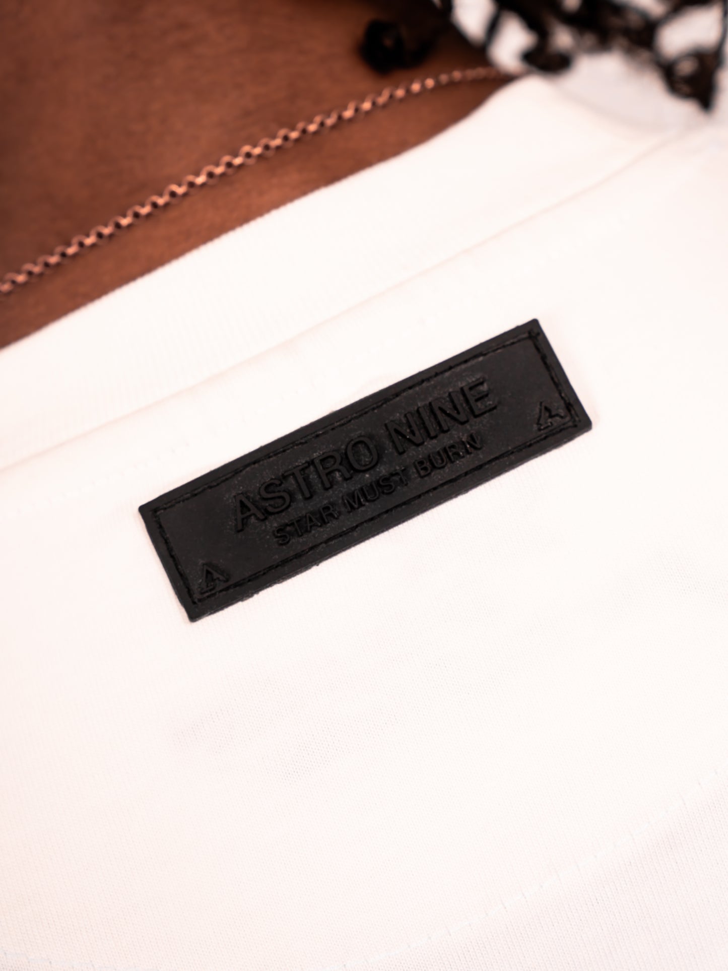 ASTRO9-WHITE STELLAR TEE