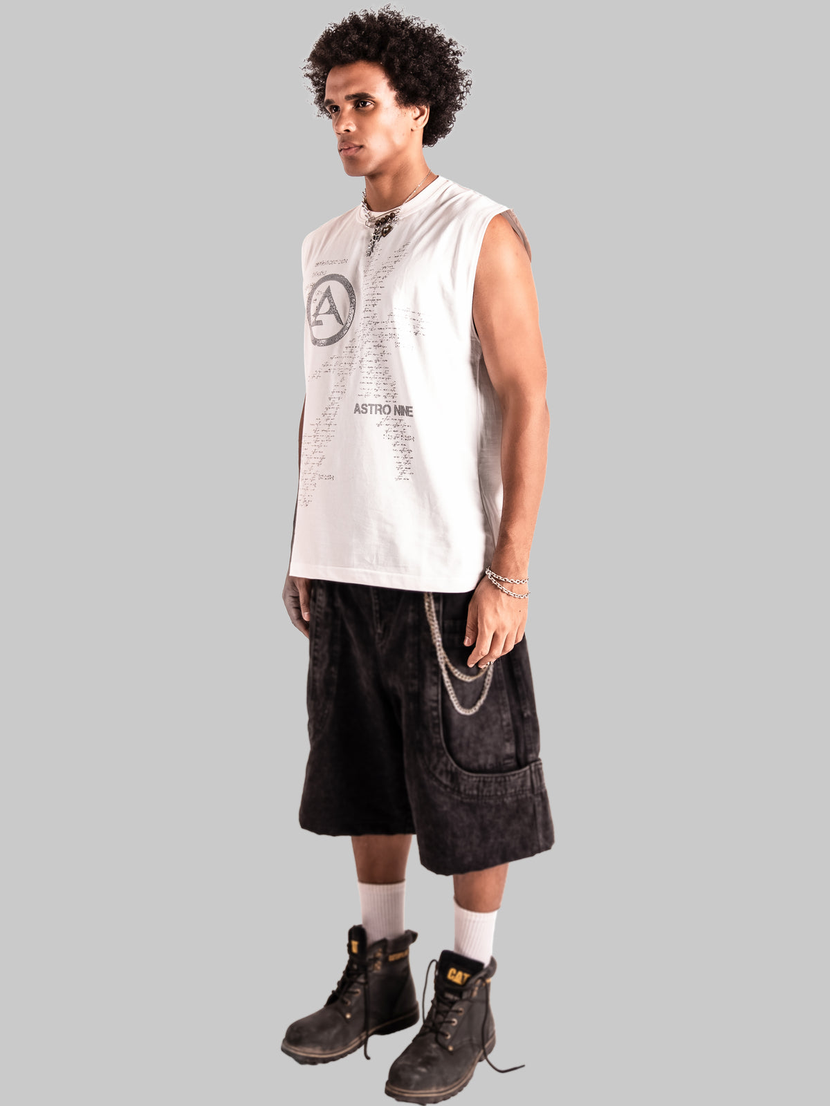 ASTRO STATIC SLEEVLESS TEE