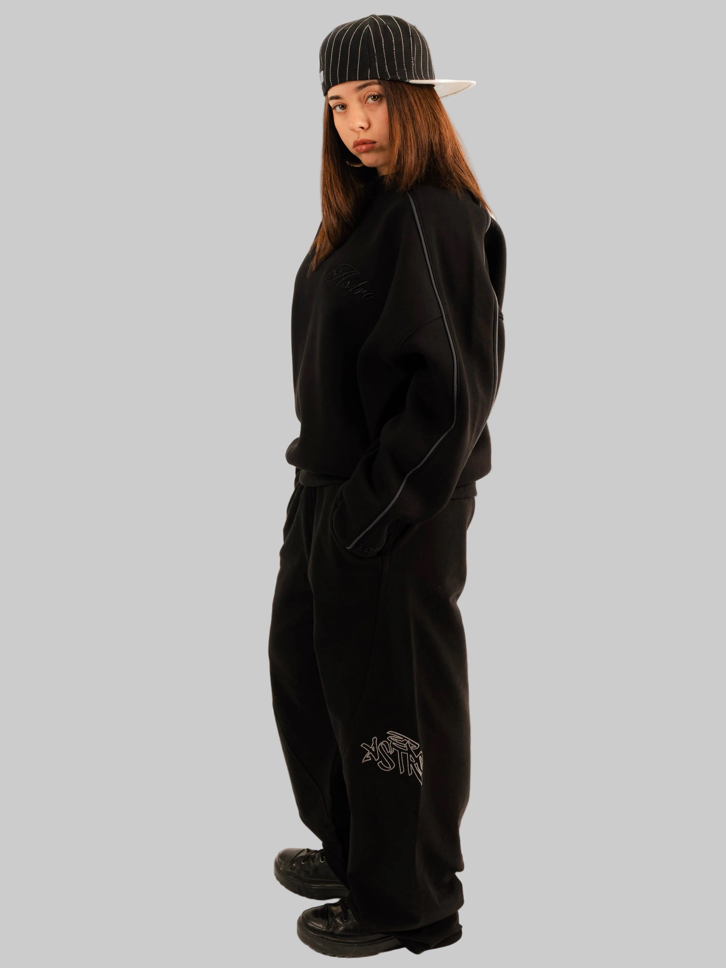 ASTRO ECHOS OF DUST CREWNECK