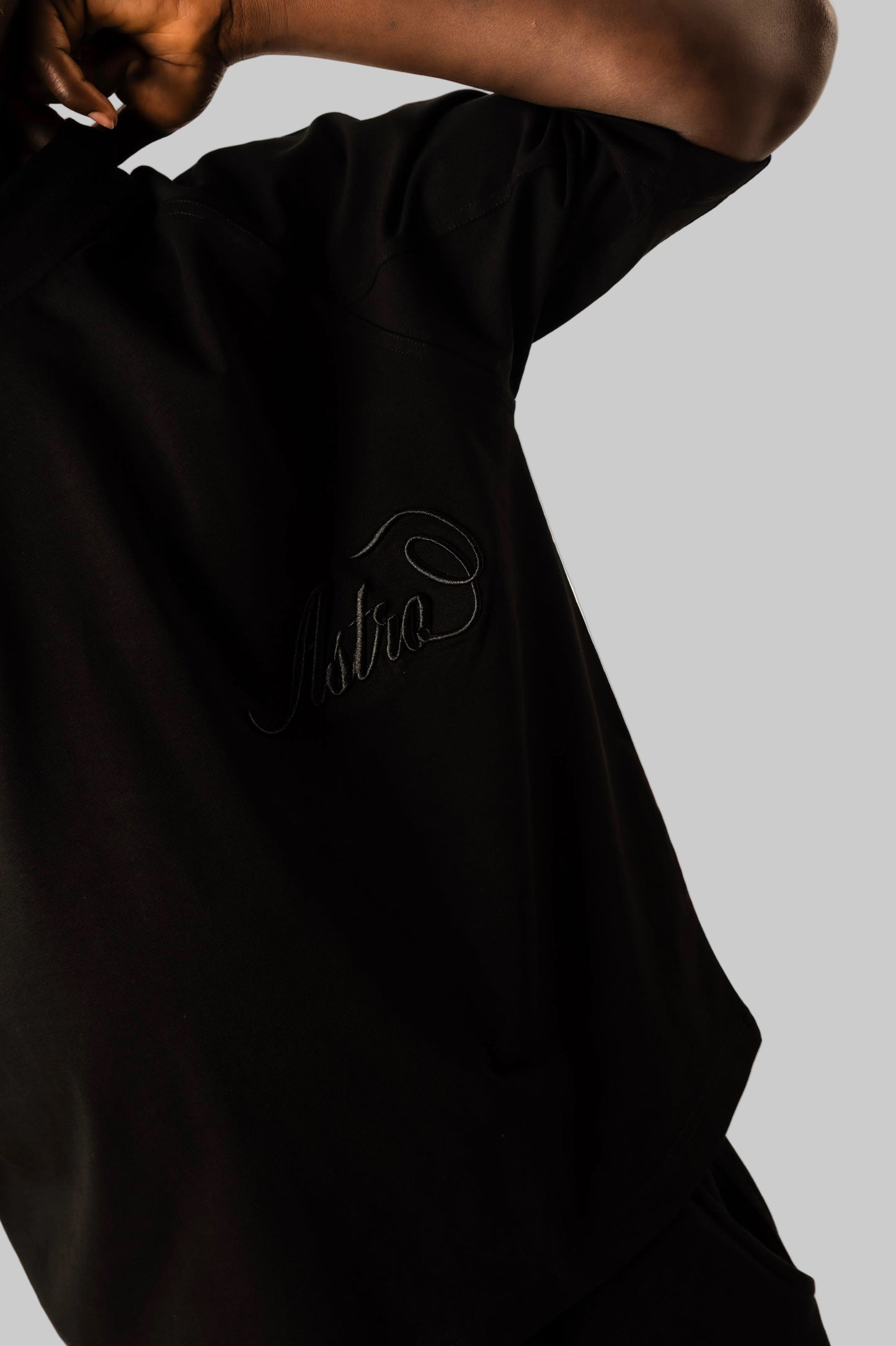 ASTRO BLCK SIGNATURE TEE