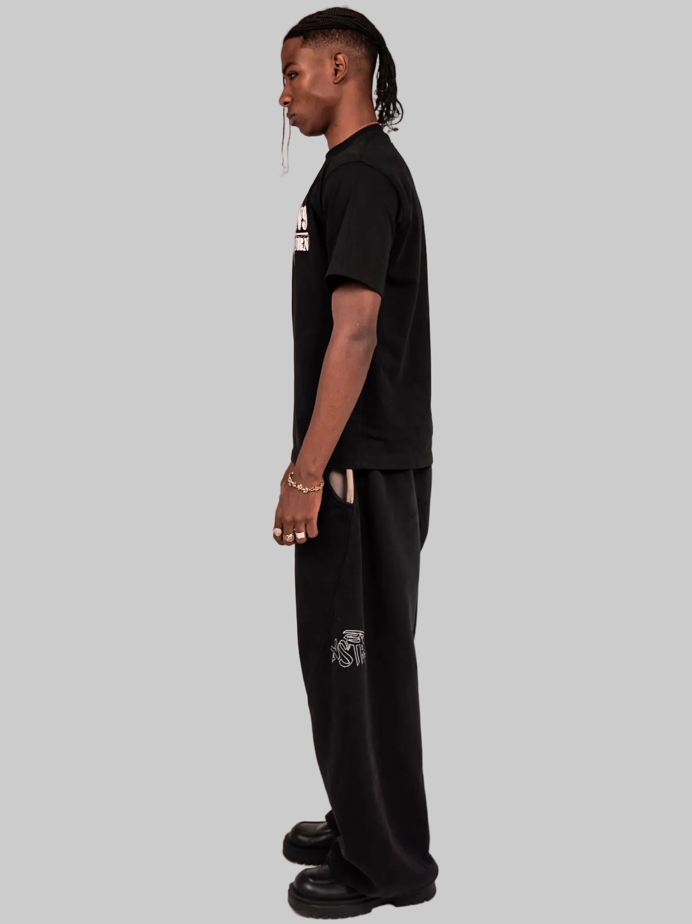 ASTRO9- BLACK STELLAR TEE
