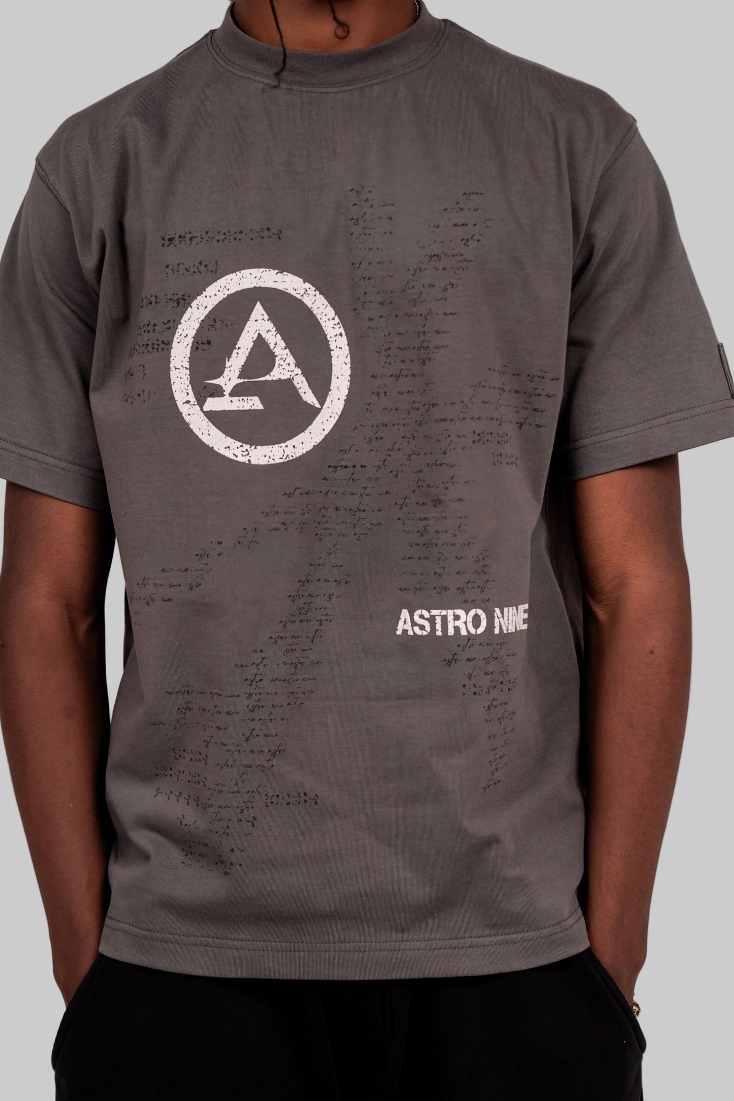 ASTRO9-GRAY STATIC TEE