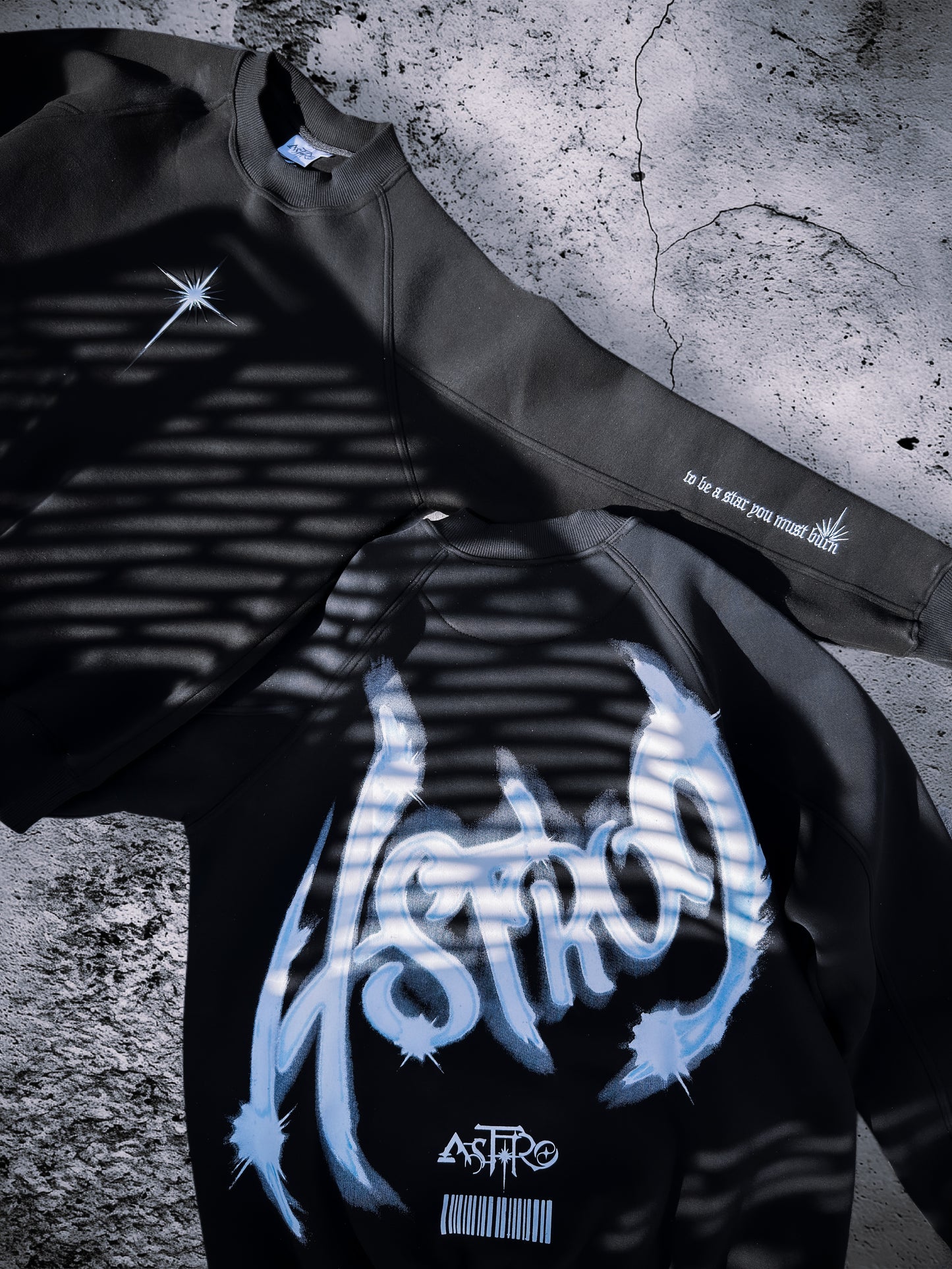 ASTRO9 GRAFFITI CREWNECK