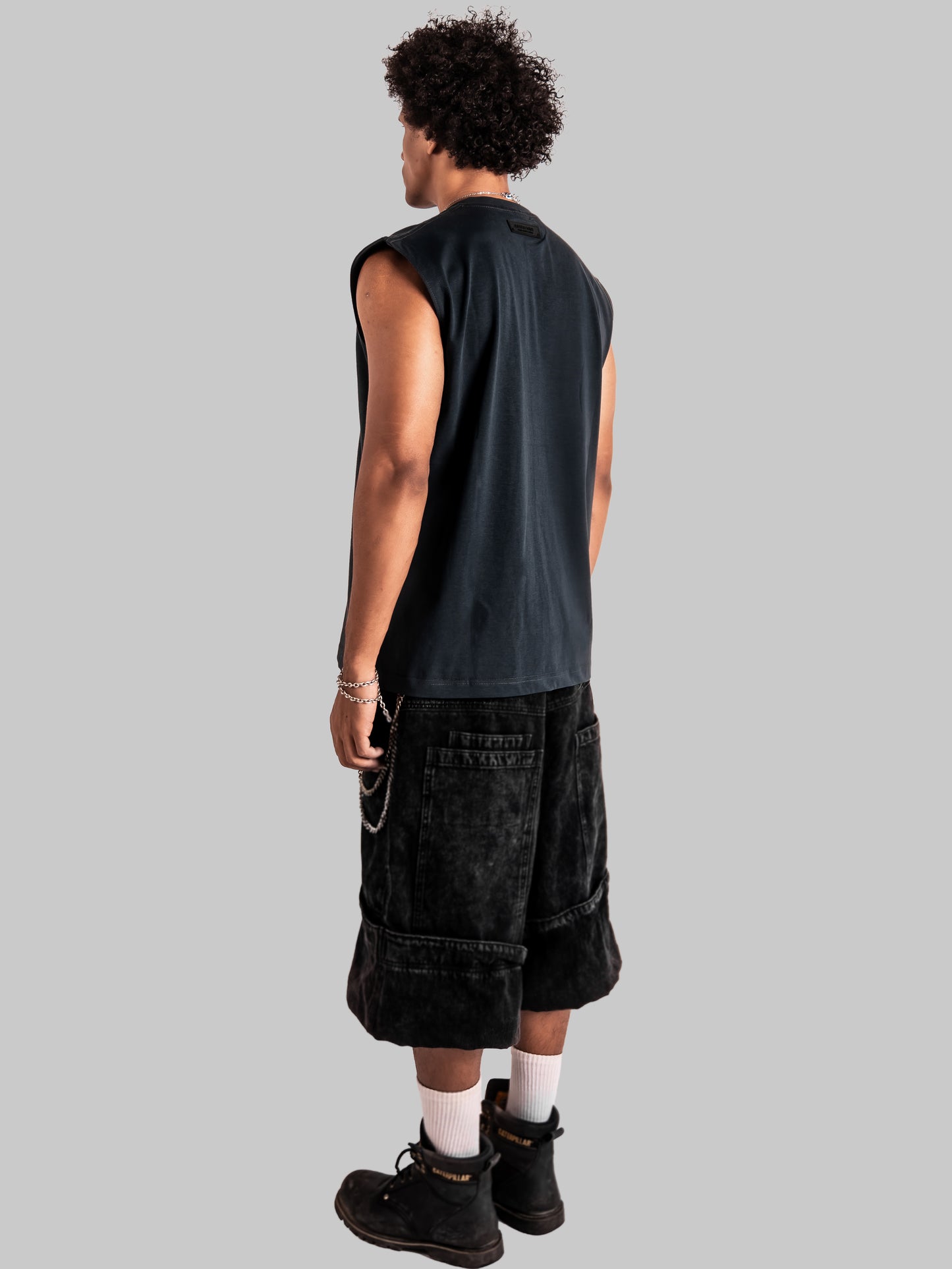 ASTRO VOID9 SLEEVLESS TEE
