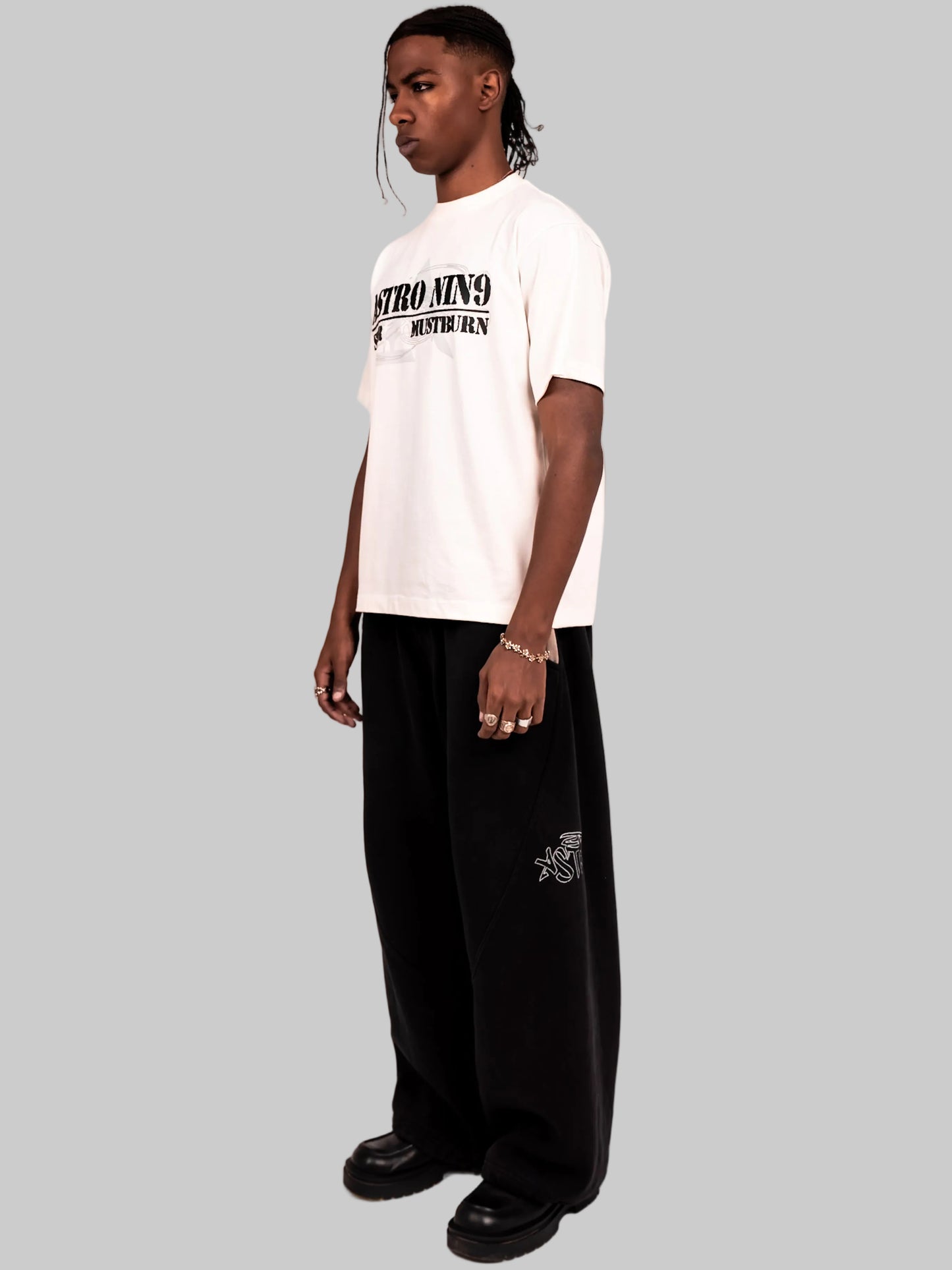 ASTRO9-WHITE STELLAR TEE