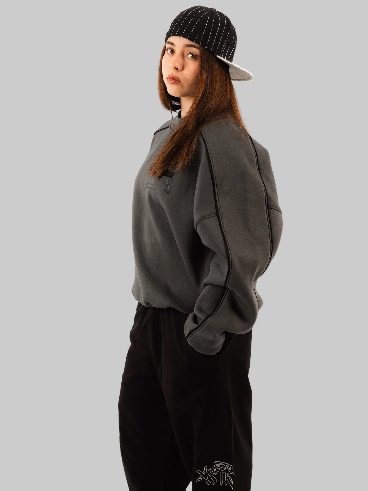 ASTRO NINE GRAY CREWNECK
