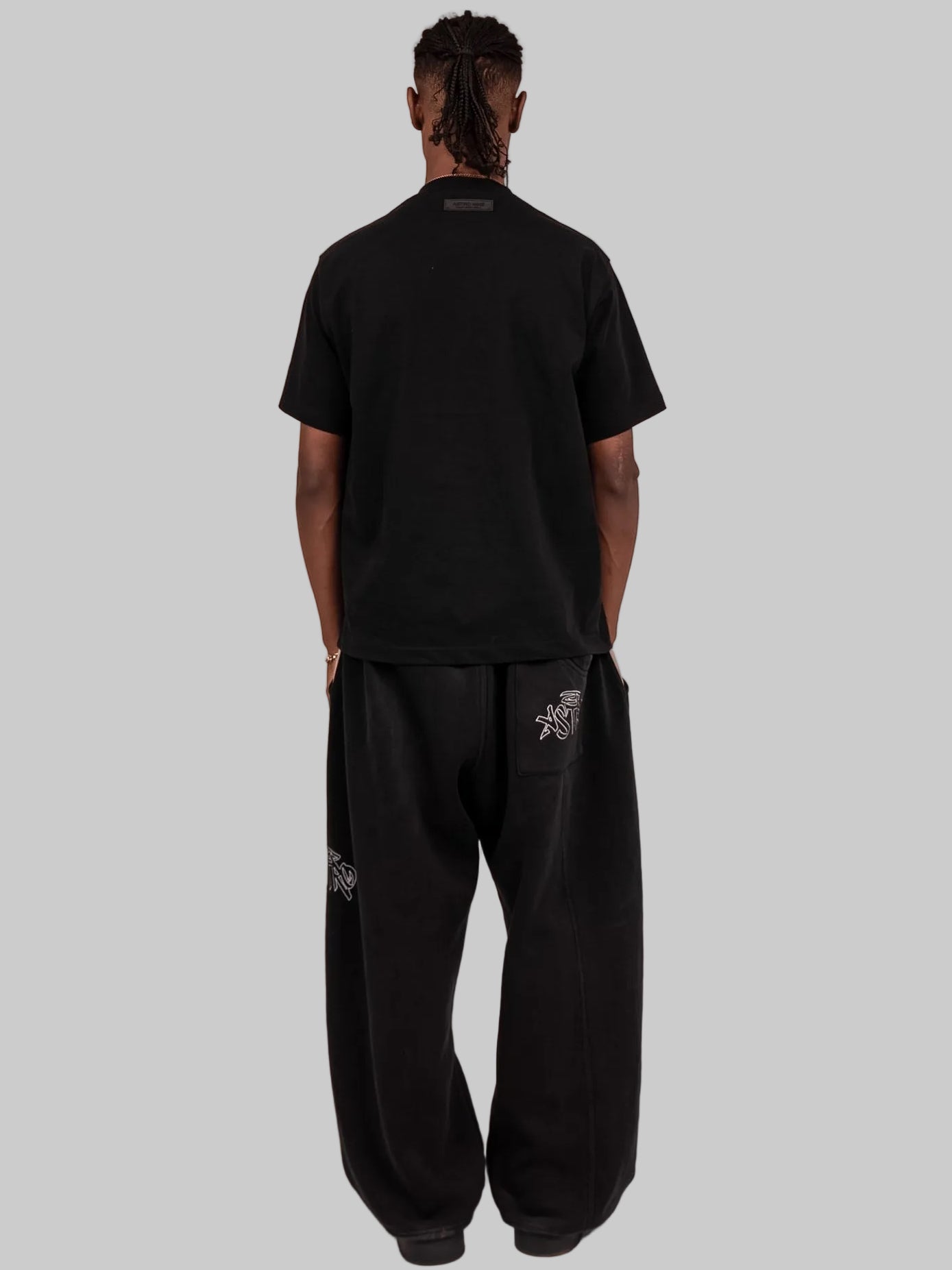 ASTRO9- BLACK STELLAR TEE
